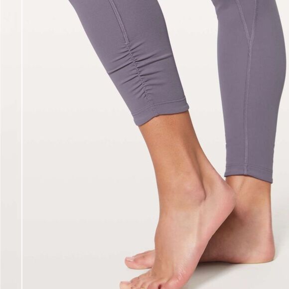 Lululemon Awakening Tight *Taryn Toomey Collection 25"
Magnum- Size 6 - Picture 3 of 8